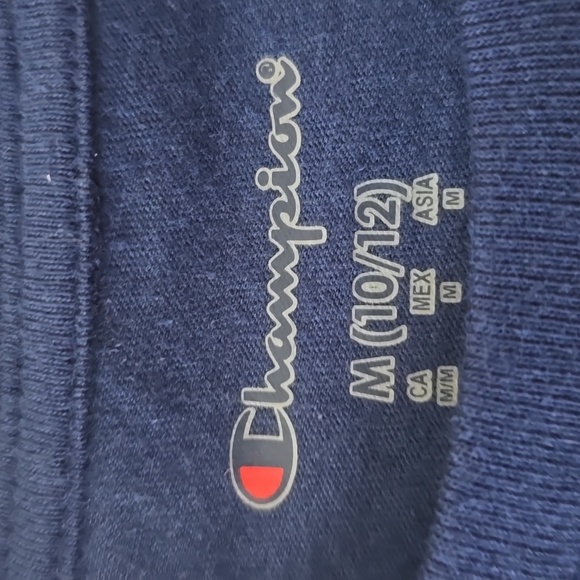 CHAMPION BRAND SIGNATURE BOYS DARK BLUE SHORT SLEEVE TEE-SHIRT SIZE MEDIUM 10-12 - Picture 8 of 15
